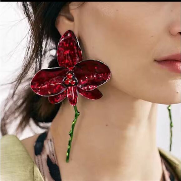 New ZARA ENAMEL FLOWER statement earrings - Picture 8 of 13